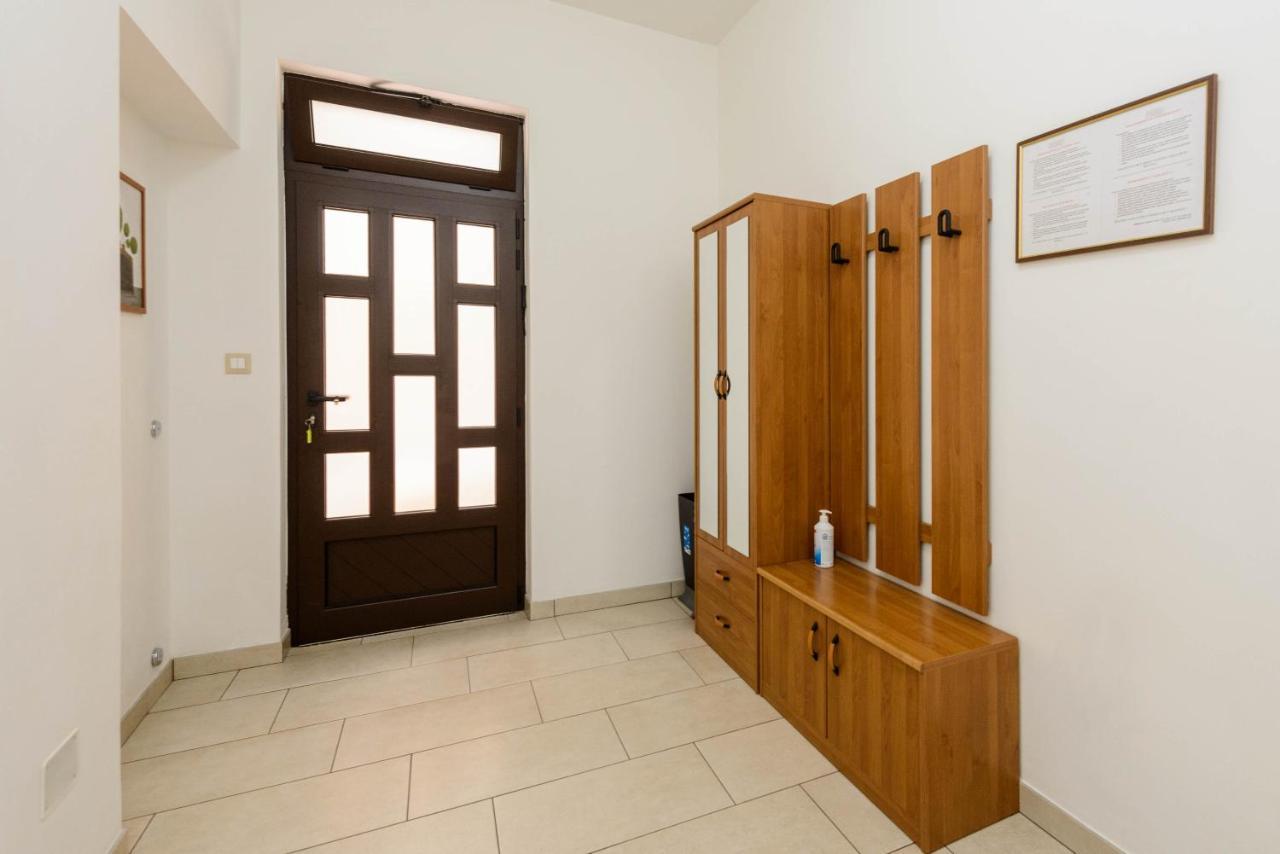 Apartment Milar *