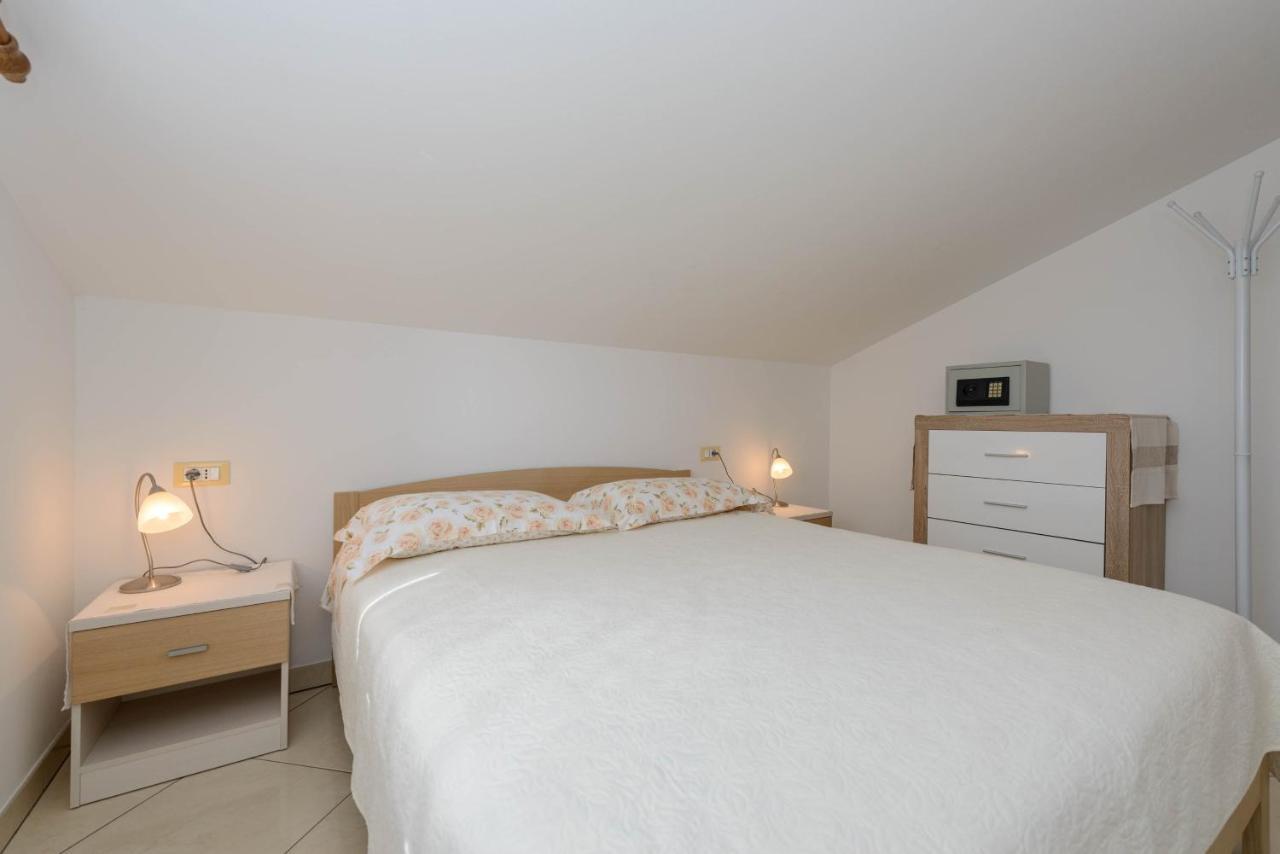 Apartment Milar *